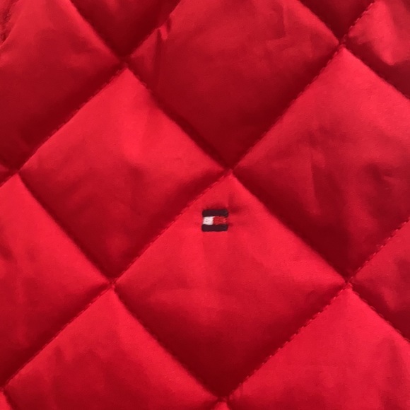 Tommy Hilfiger vest !! - Picture 4 of 4